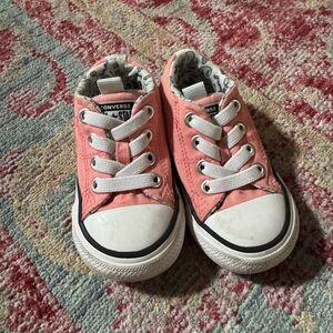 Converse Kids Pink Low-Top Canvas Sneakers